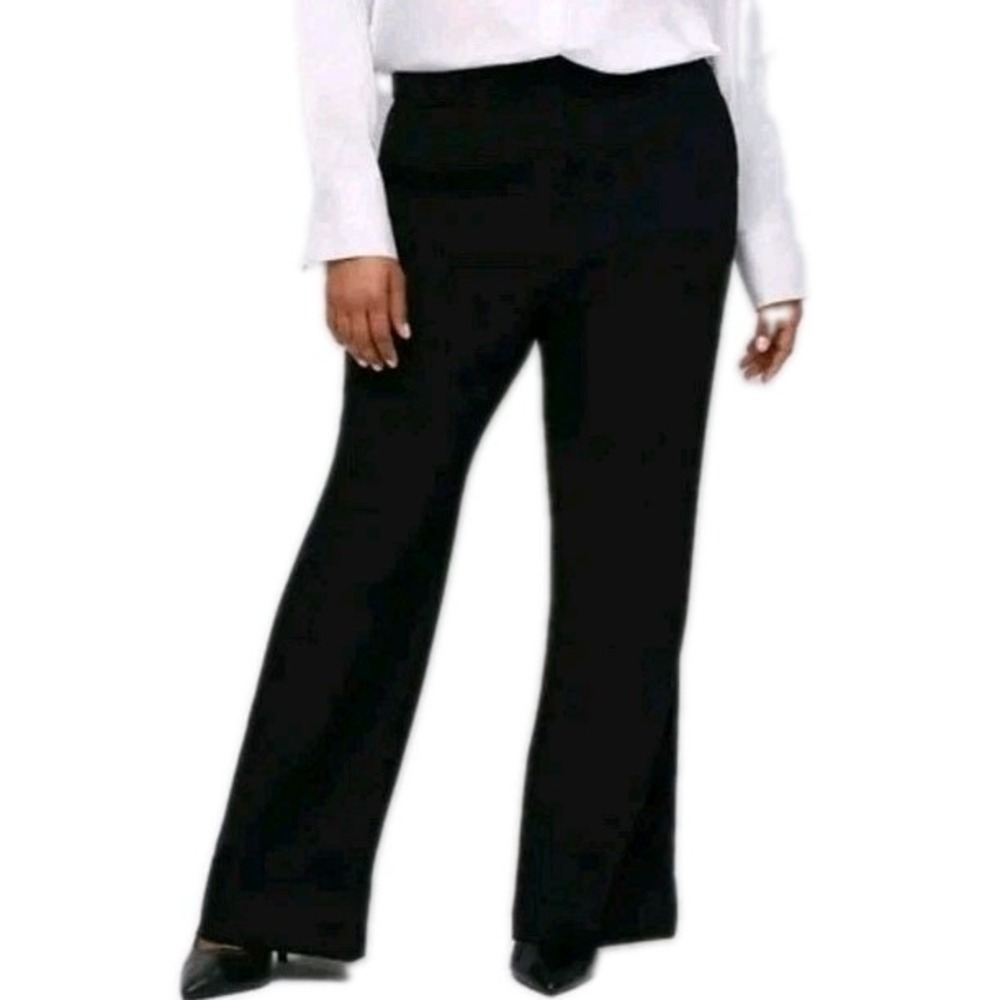 NWT Torrid Studio Relaxed Straight Leg Twill High Rise Pant, Black Sz 12 Regular